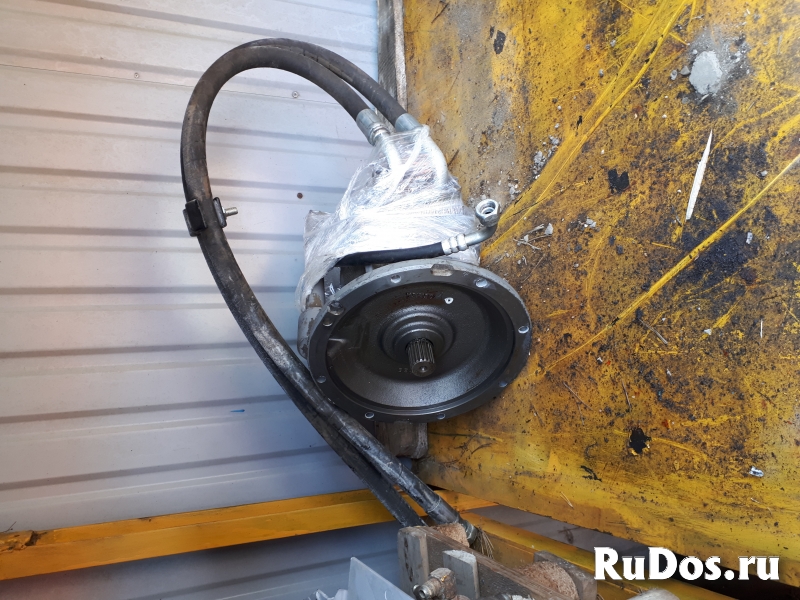 Гидромотор поворота 4423009 фотка