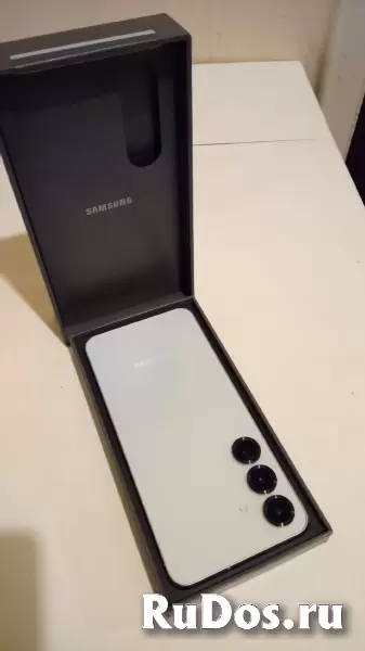 Новый Samsung Galaxy S25, 128 ГБ изображение 3