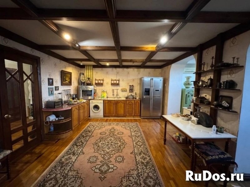 Продам 4 комнатную квартиру 160 м2 изображение 3