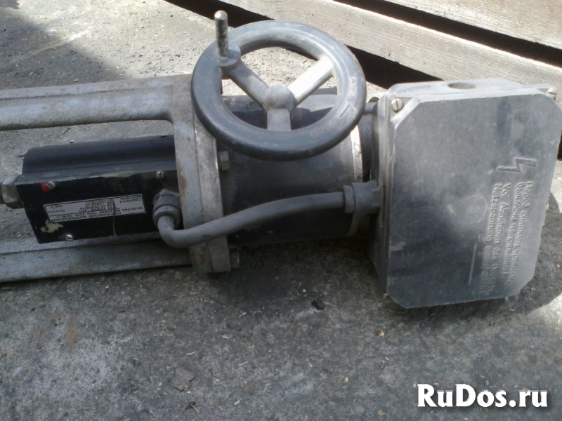 Задвижка с электроприводом Ру16 фотка