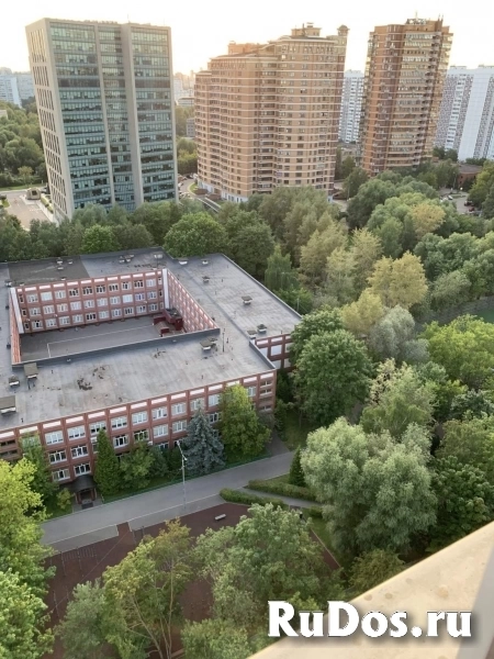 Продам 2 комнатную квартиру 59 м2 изображение 9