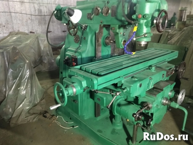 6М83Ш станок фрезерный консольный широкоуниверсальный продам изображение 9