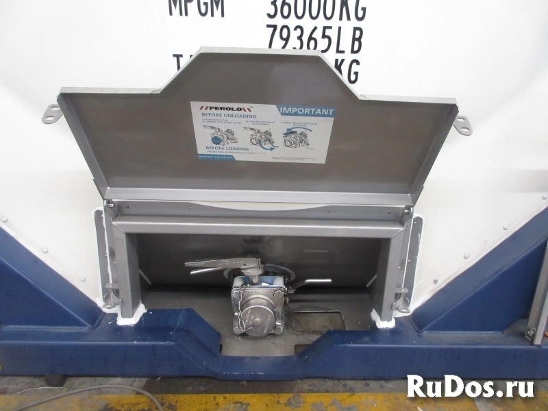 Танк-контейнер 26м3 тип Т11 с термоизоляцией и подогревом, для перевозки наливных грузов, новый. изображение 5