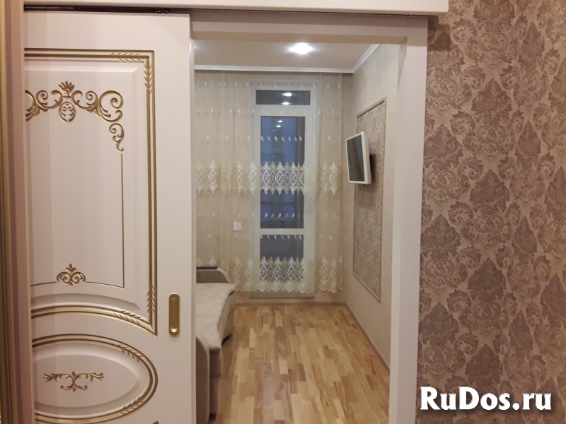 шикарная квартира в центре возле метро в элитном доме изображение 5