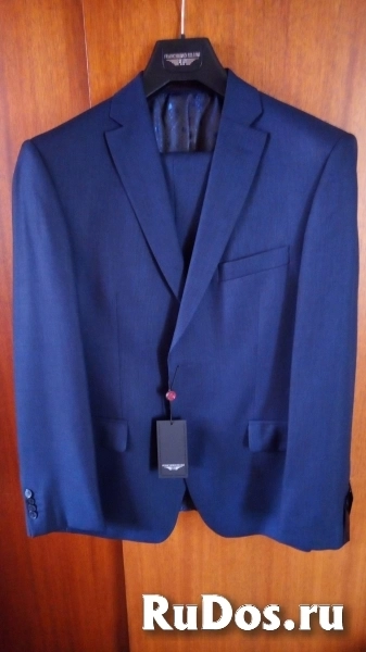 Костюм мужской Franchesko Fellini новый фотка