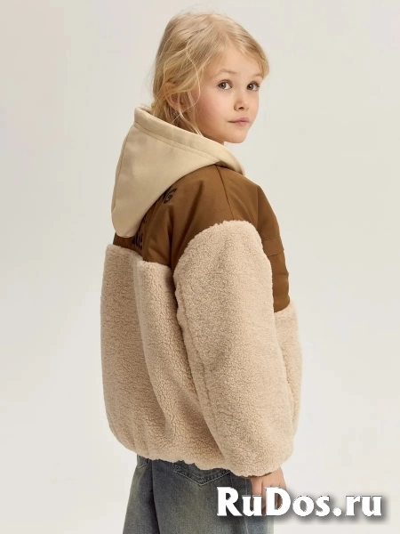 Плюшевая куртка с капюшоном детская изображение 3