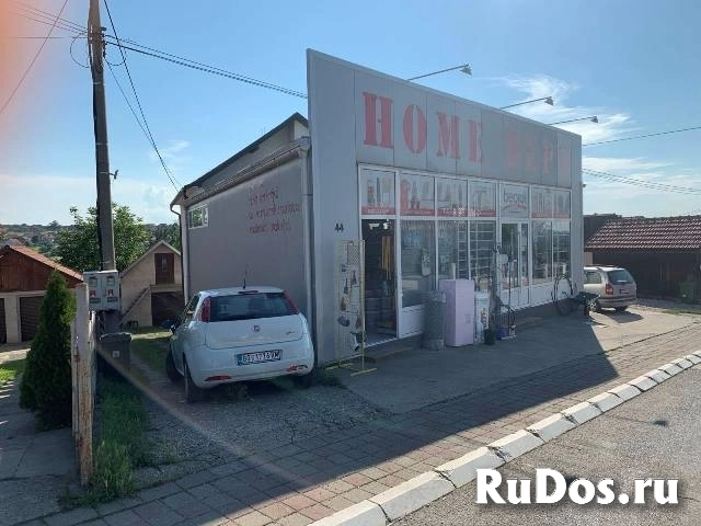 Коммерческое здание и дом изображение 8