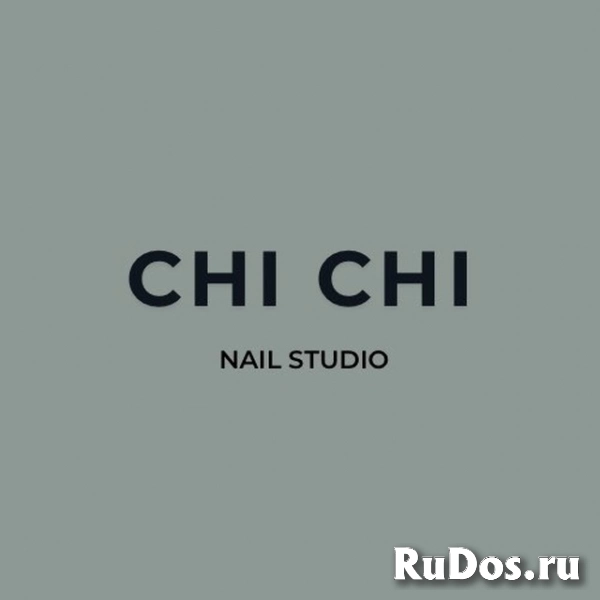 Мастер маникюра и педикюра фото