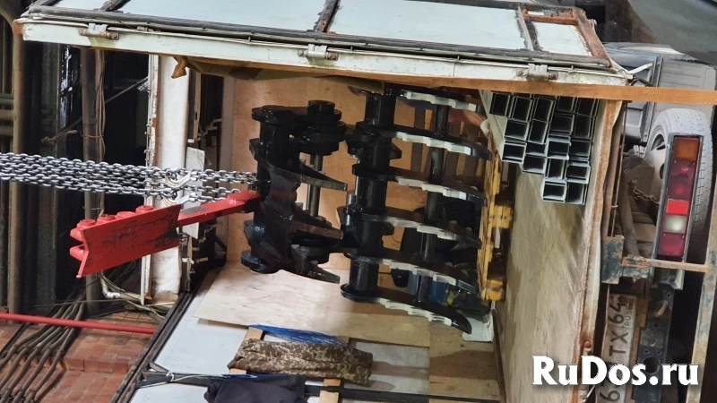 Крепкий корчеватель пней для спецтехники фотка