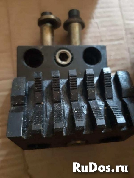 Запасные части к резьбонарезным станкам: всё для бесперебойной работы оборудования изображение 4