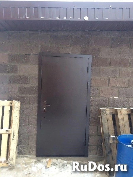 Металлические двери в Челябинске фото