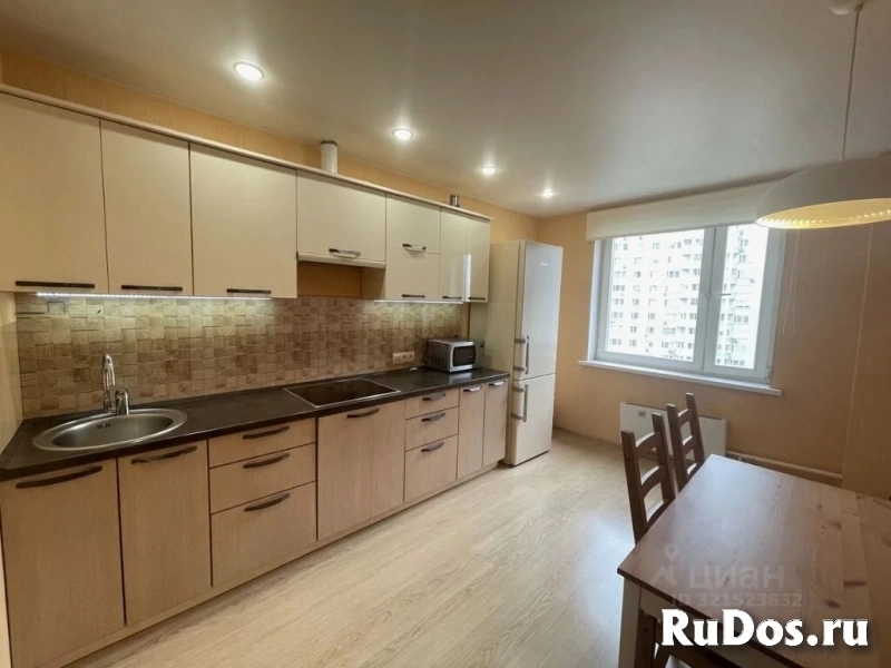 Продам 3 комнатную квартиру 72 м2 изображение 4