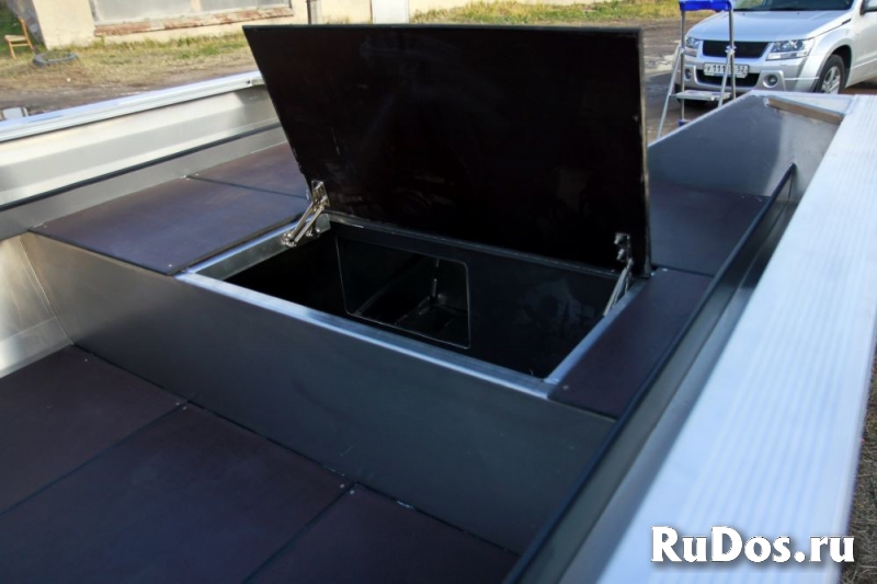 Купить лодку (катер) Бестер-400Р изображение 6