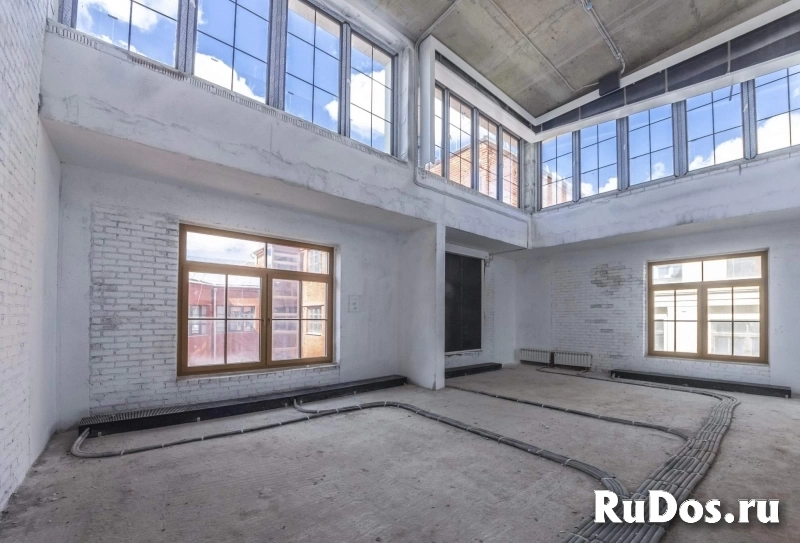 Продам 2 комнатную квартиру 138.9 м2 изображение 4