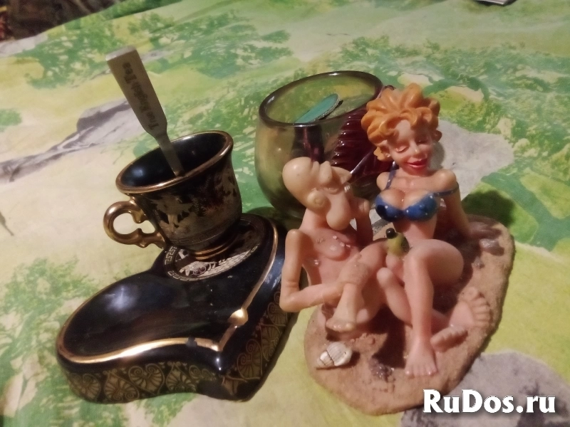 Джин и девушка фото