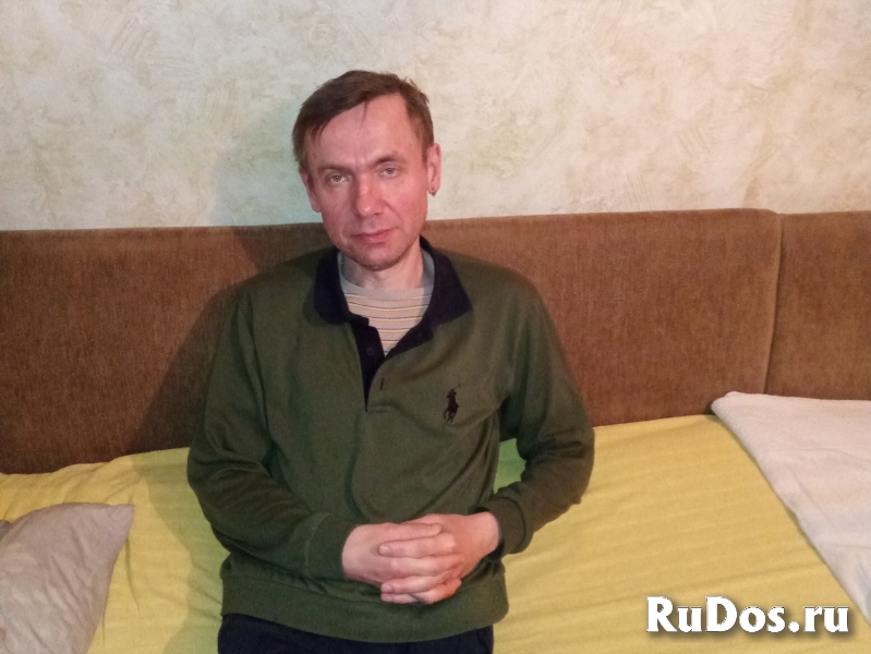 Ищу женщину медсестру для приятных встреч фото