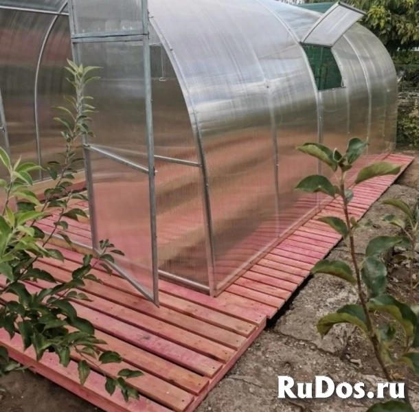 Каркас теплицы арочного типа "Южанка" фотка