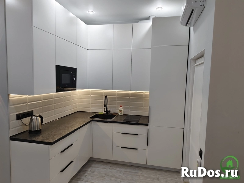 Квартира-студия люкс для комфортного проживания изображение 3