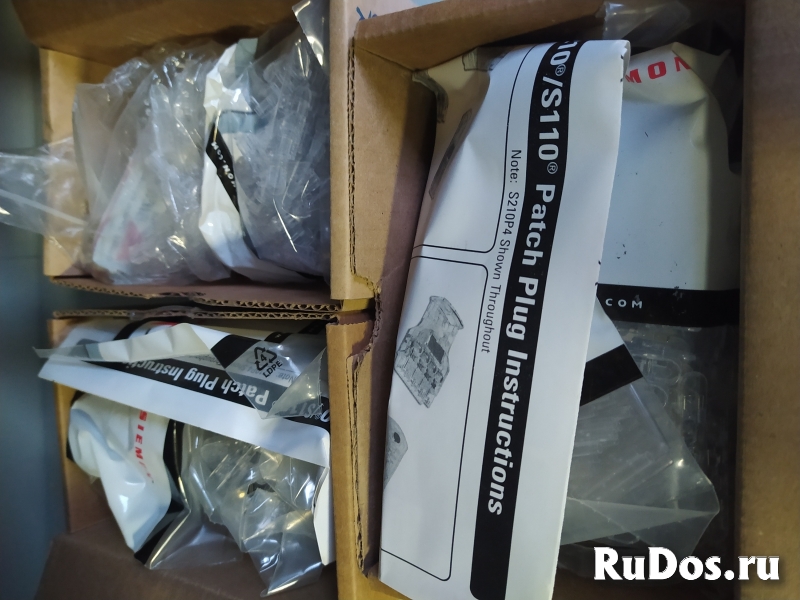 Прекрасные коннекторы Siemon S110P1-B фото