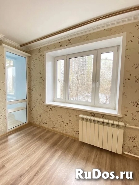 Продам 1 комнатную квартиру 40.2 м2 фотка