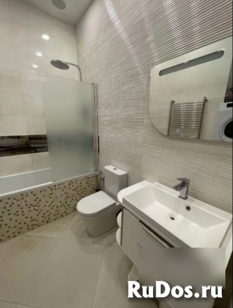Продам 2 комнатную квартиру 56 м2 изображение 9