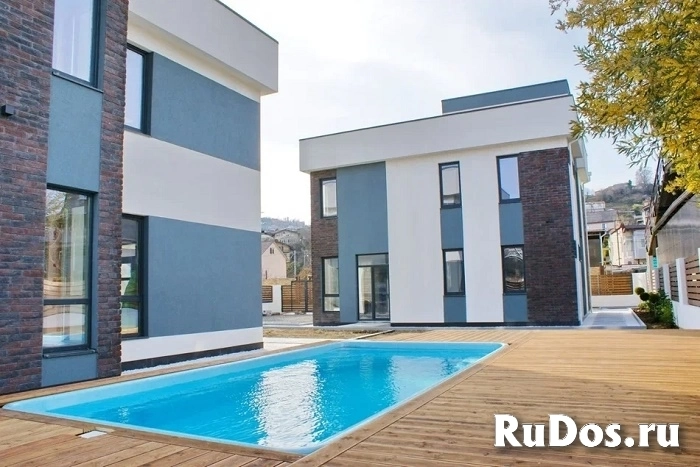 Готовый коттедж в Адлере фото