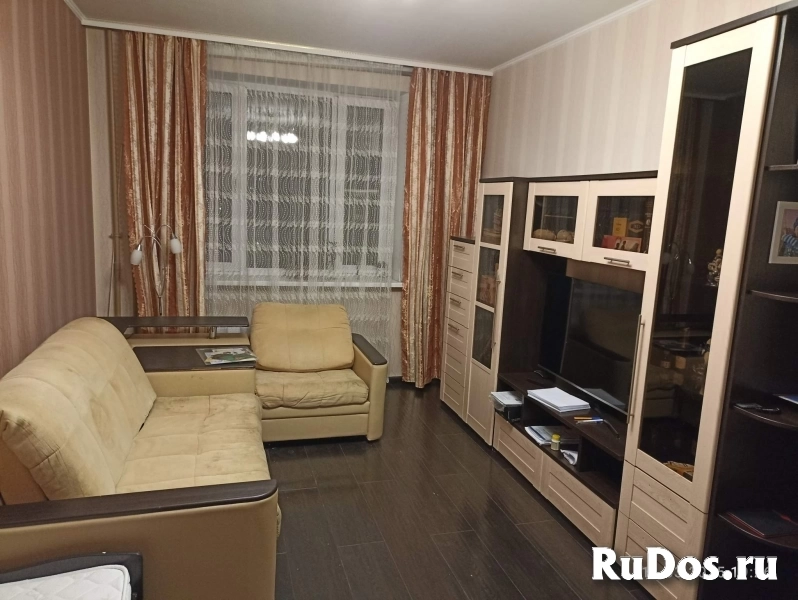 Продам 2 комнатную квартиру 75 м2 фото