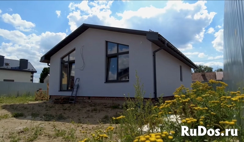 Дом 60 м² на участке 9 сот. изображение 3