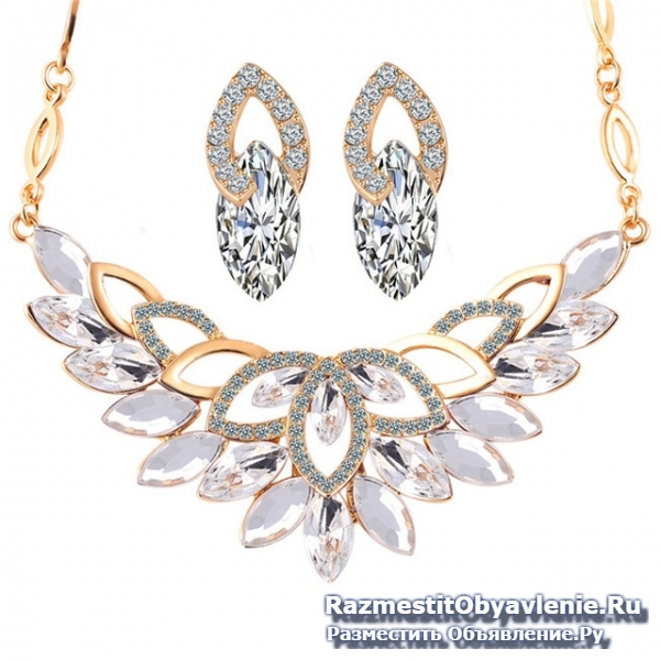 Хрустальный цветок. Ожерелье ювелирных изделий фотка