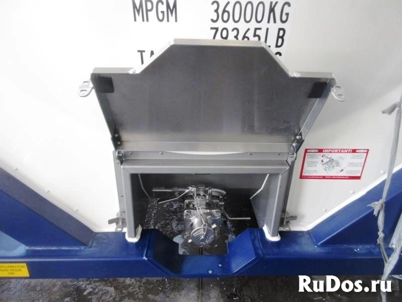 Танк-контейнер тип Т11 объём 25м3 для перевозки нефтехимической продукции, новый. изображение 10