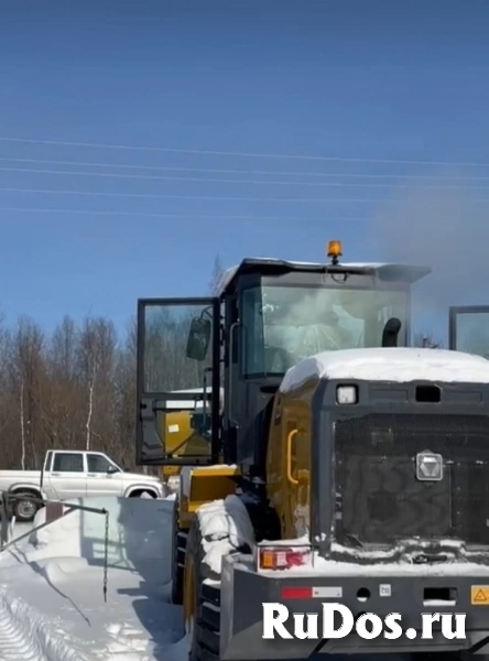 Фронтальный погрузчик XCMG LW300F (XC938) 3 линия 2024 года вып. изображение 4