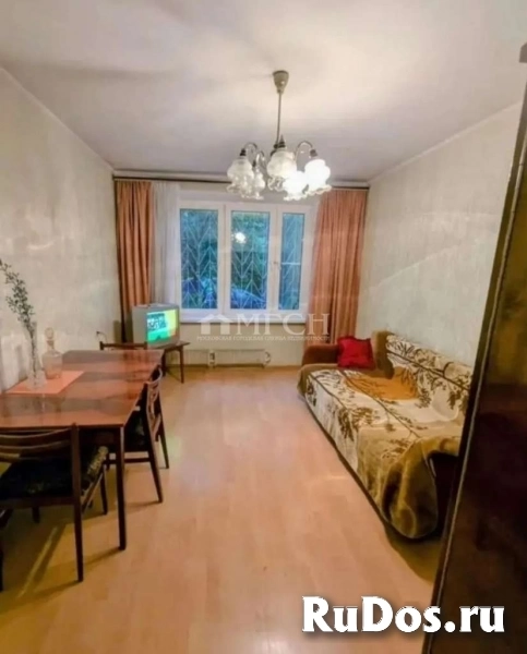 Продам 2 комнатную квартиру 46 м2 фотка