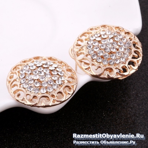 Нежный золотой цвет. Украшения, аксессуары изображение 3