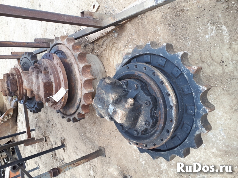 Редуктор хода hitachi ex 400-5 фотка