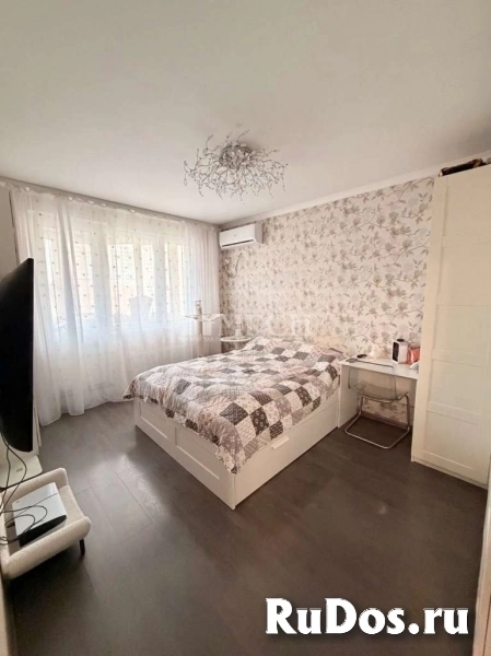 Продам 2 комнатную квартиру 58.4 м2 фотка