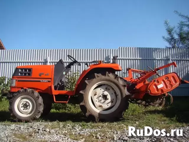 Японский мини-трактор KUBOTA GT-3 изображение 5