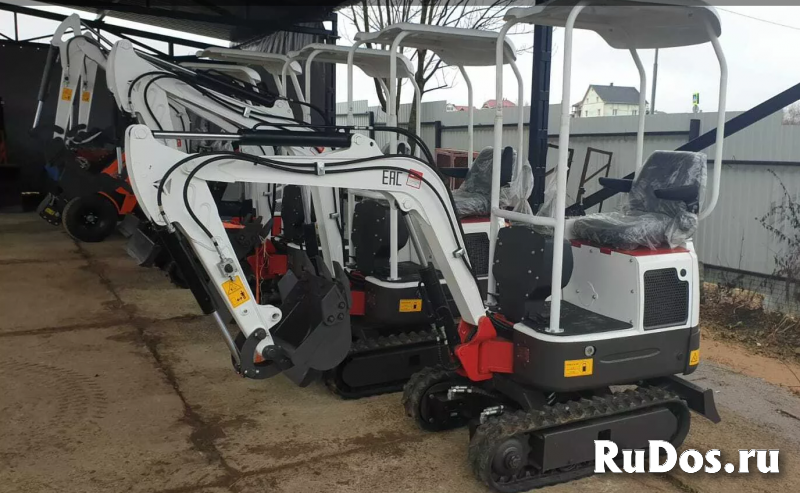 Мини экскаватор  E12 фотка