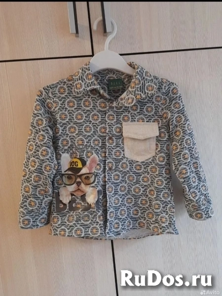 Рубашка и джинсы на мальчика фото