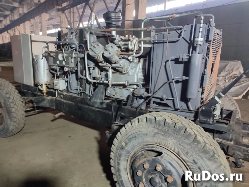 Продам УКС 400 компрессор высокого давления на шасси 2-ПН-4М изображение 11
