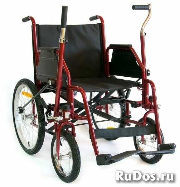 Продам инвалидную коляску. изображение 3
