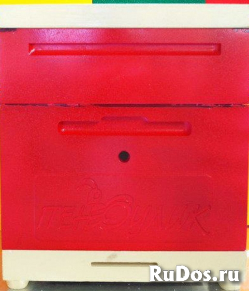 Комплект улья Пеноулик 10-и рамочный на дне с ножками фото