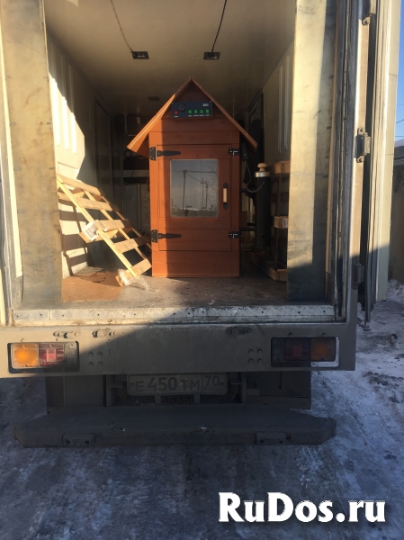 Деревянная коптильня домиком изображение 5