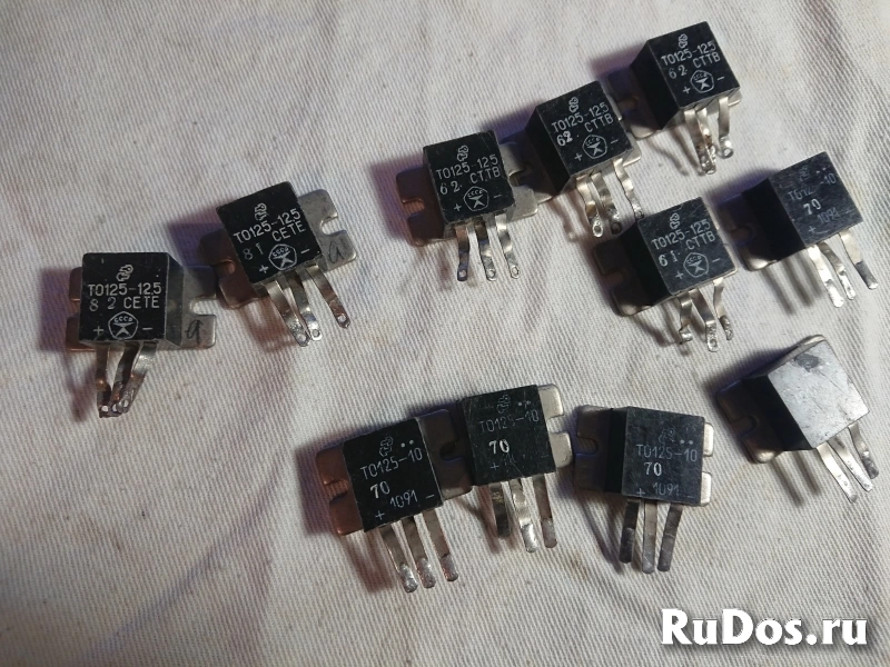 Тиристоры.  Оптроны.  Симисторы.  Диоды.  Стабилитроны.  Динисторы.  Варикап. изображение 7