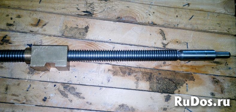 Винт ходовой 1М63, 1К62, 1К62Д, 16К200, 6Р12, 6Р82, 6М83, 6М12П фото