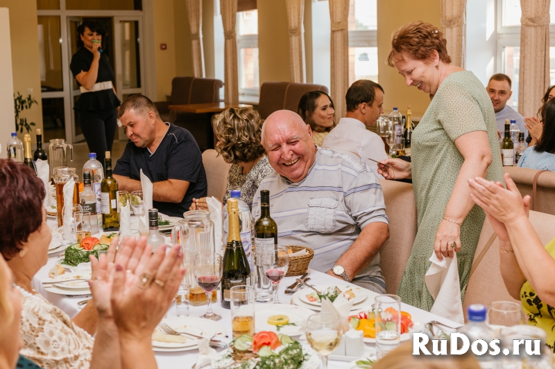 Ведущая +DJ (звук, свет) изображение 10