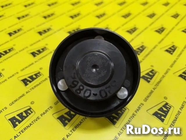 Промежуточный ролик JCB 320/08628 изображение 3