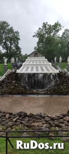 Экскурсия по Нижнему парку Петергофа фотка