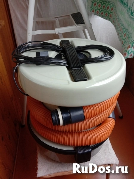Эл.пылесос "Урал-1 М" фото