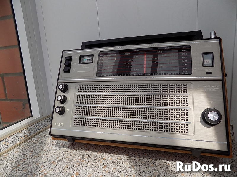 Новый радиоприёмник Selena B215(экспортная модель) фотка