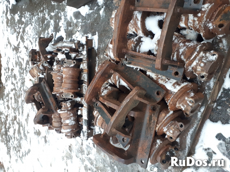 Каток опорный hitachi zx 330/3G изображение 4